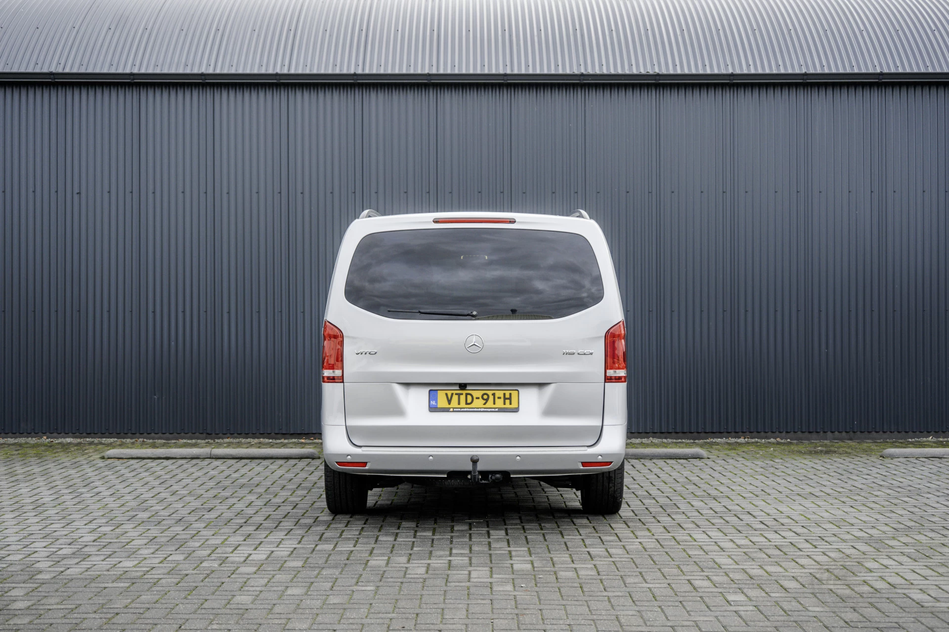 Mercedes-Benz Vito 2023 - 119 CDI | AMG Styling | ILS | Carplay | L+R Schuifdeur | Cruise | Camera immagine 9