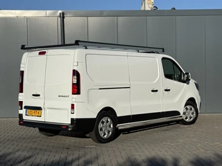 Renault Trafic 2023 - 2.0 dCi / L2H1 / 1e EIG. / IMPERIAAL / 3-ZITS / LED / CRUISE / CARPLAY / AIRCO / NAVI / SIDEBARS imagen 3 miniatura