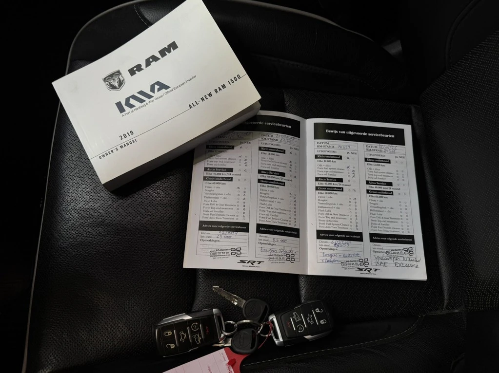 Dodge Ram 1500 2019 - LARAMIE 5.7L V8, 1E EIG, ONDERH HISTORIE, LIMITED WIELEN, PANO, 360, H&K, BLIS, ACC, LUCHTVERING afbeelding 14