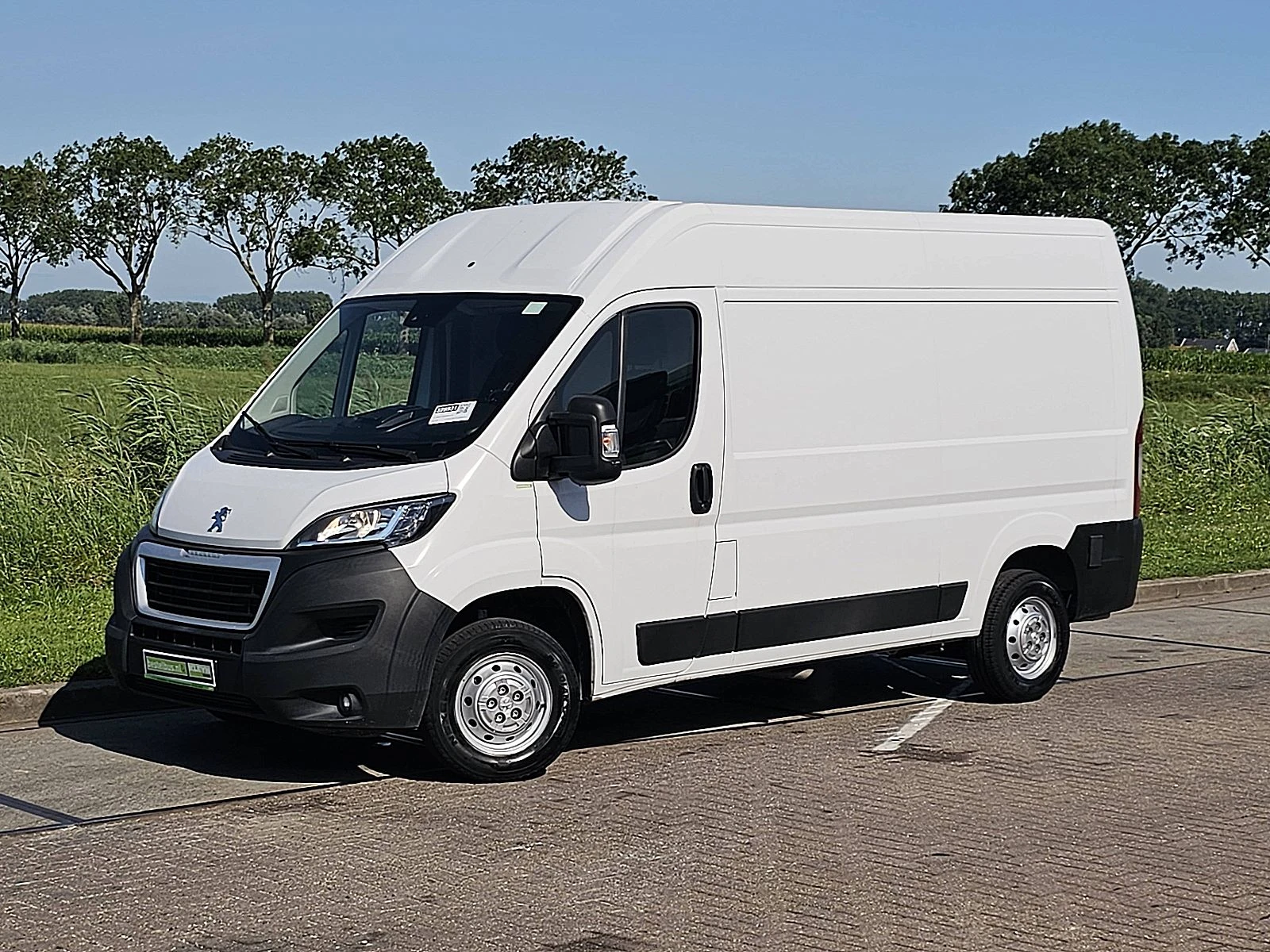 Peugeot Boxer 2021 - 2.2 obrázek 2