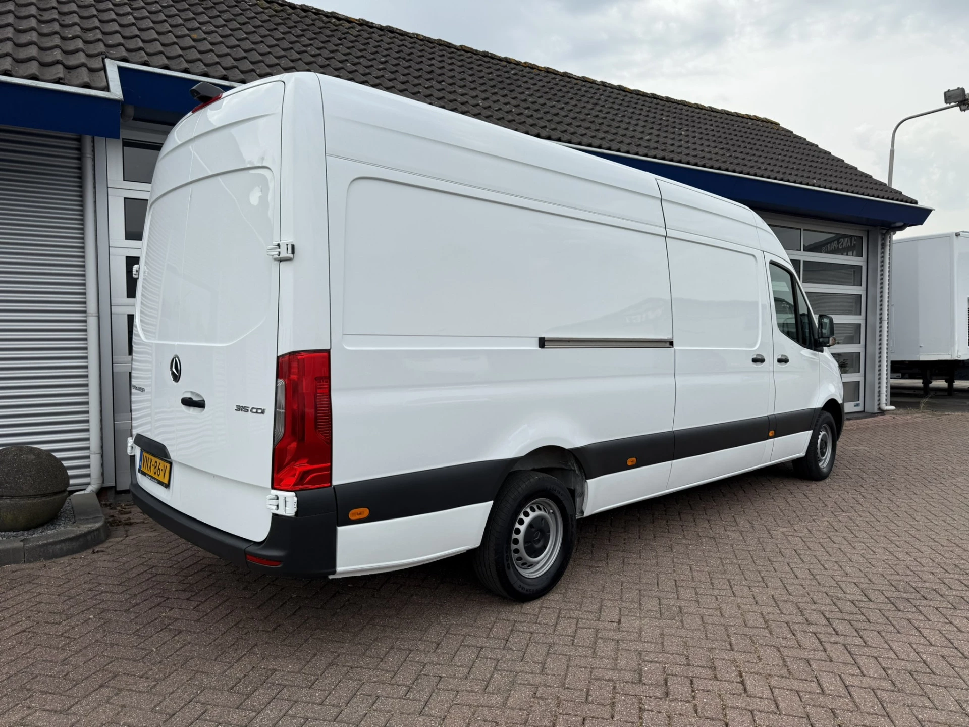 Mercedes-Benz Sprinter 2022 - 315 1.9 CDI L3H2 Automaat/Airco/Camera afbeelding 4