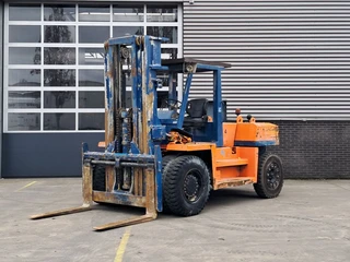 Toyota - 2FD100 na prodej