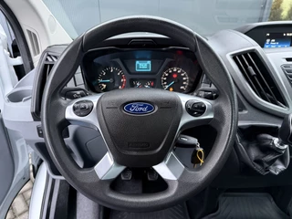 Ford Transit 2019 - 2.0 TDCI EURO 6 / PICK UP / HIAB KRAAN T-CLX 013 / 2.7 TONS TREKHAAK / 34.988 KM! / 1e EIG. / 3-ZITS / AIRCO / ZEER NETJES bild 10