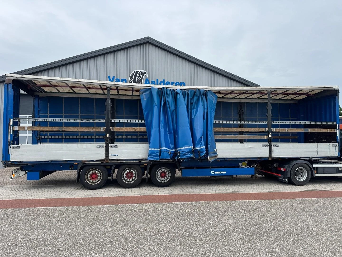 Krone Coil, Hebe- Lift Dach/Roof, Alu Bords, Ice-Protect Roof-Airbag 2014 afbeelding 1