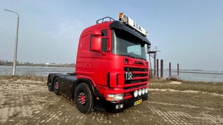 Scania R 1999 - R144-460 V8 Showtruck | origineel NL | handgeschakeld | voorloper | image 2 thumbnail