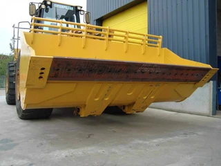Cat N/A 2026 - 980M obrazek 5