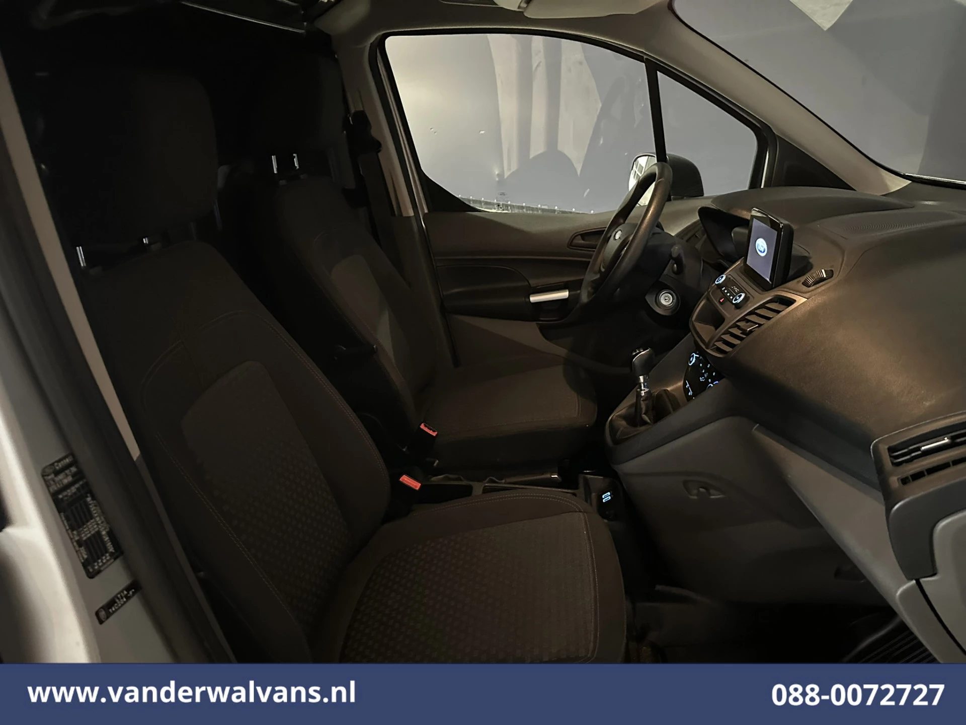 Ford Transit Connect 2021 - 1.5 EcoBlue 100pk L2H1 Euro6 Airco | Camera | Navigatie | Apple Carplay | Android Auto obrázek 6