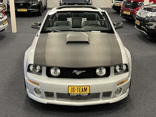 Ford Mustang 2006 - Convertible 4.6i V8 GT 335PK Roush Limited Nr. 05-2218 zdjecie 59