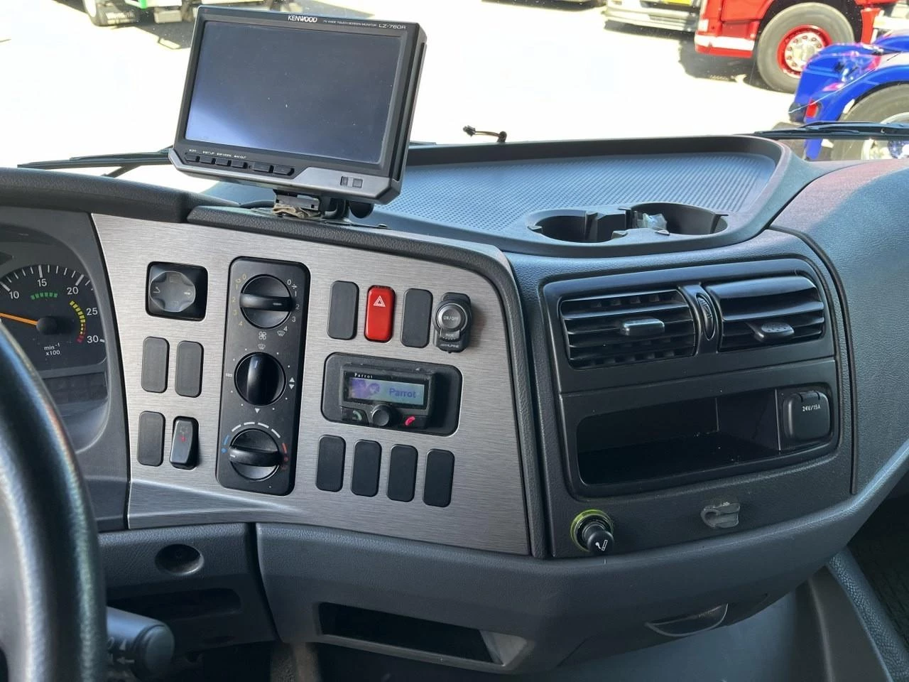 Mercedes-Benz Atego 2008 - 1224 obrázek 17