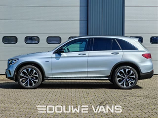 Mercedes-Benz GLC 2021 - 300e 4Matic Airco Ambiente Night Pakket Trekhaak obrazek 2