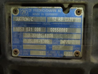 MAN N/A - Gearbox & Clutch Parts Versnellingsbak 12AS2330TD afbeelding 3
