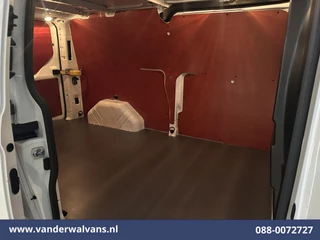 Ford Transit Custom 2023 - 2.0 TDCI 130pk L2H1 Euro6 Airco | LED | Cruisecontrol | Verwarmde voorruit | Parkeersensoren image 12