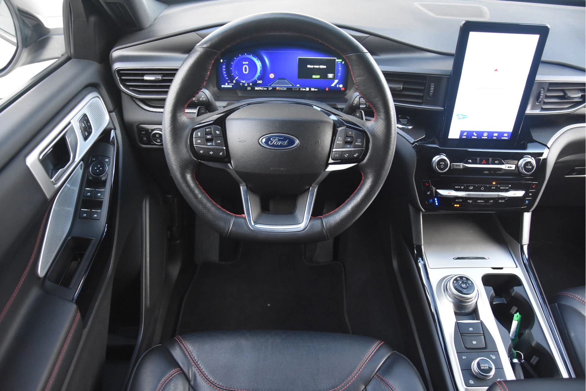 Ford Explorer 2024 - 3.0 V6 PHEV ST-Line 7-zits | Trekhaak Bild 35