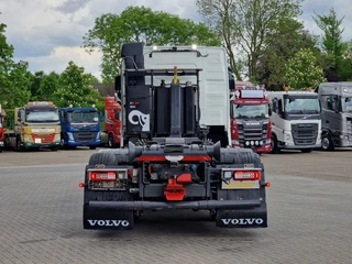 Volvo FH 2018 - 13.540 6x2 - HIAB Hooklift 21T - Retarder - 4.60 WB - Full air obrazek 8