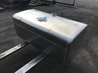 Iveco N/A 2023 - 5801330466-41042964 BRANDSTOFTANK 550 LTR image 3