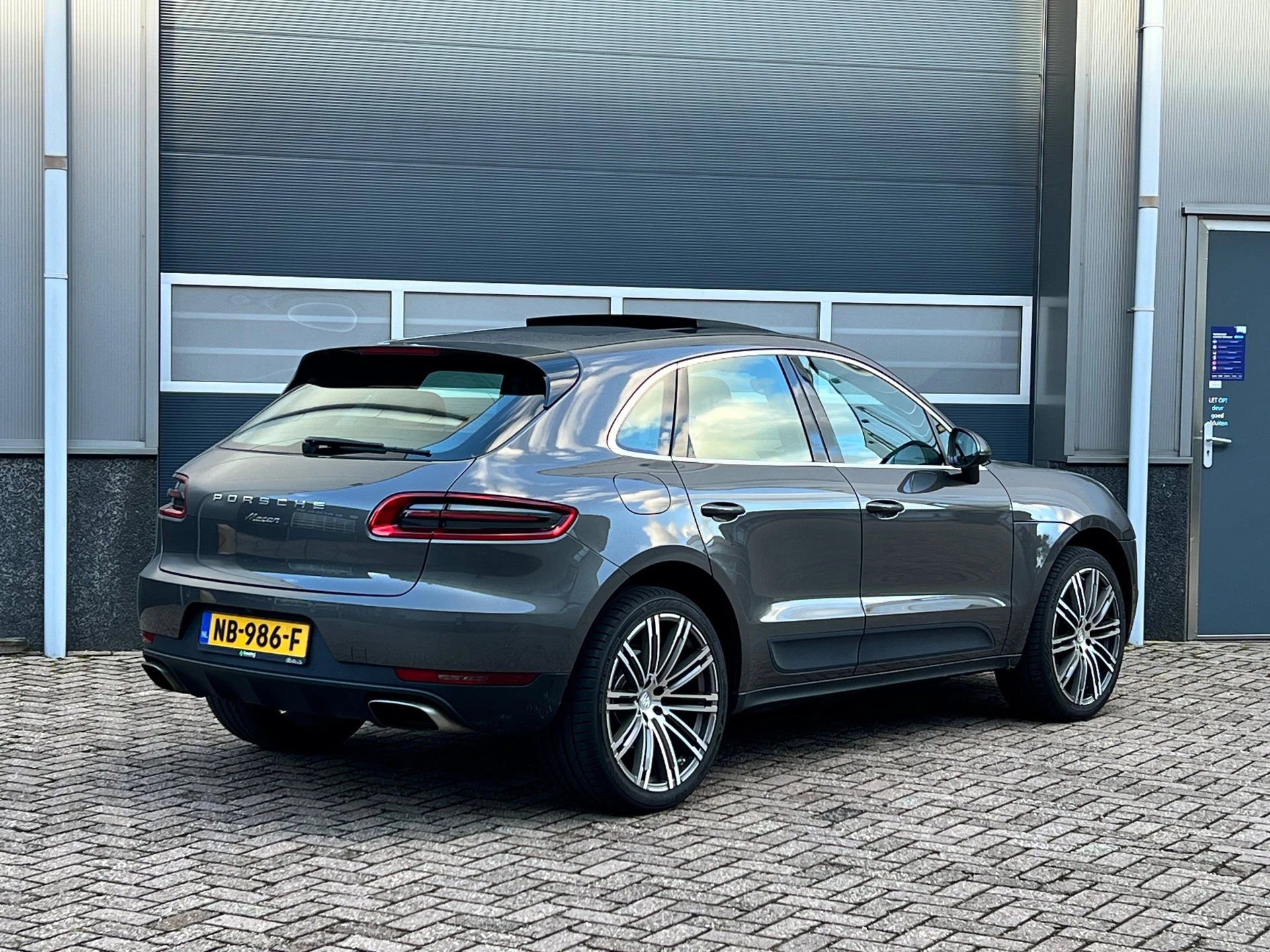 Porsche Macan 2017 - 2.0 bj.2017 NL auto|Pano|Camera|Nap. afbeelding 5
