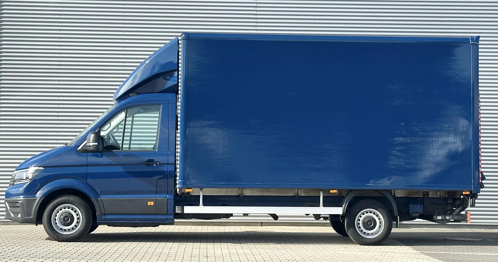 Volkswagen Crafter 2022 - 35 2.0 TDI Highline Bakwagen met laadklep, obrázek 7