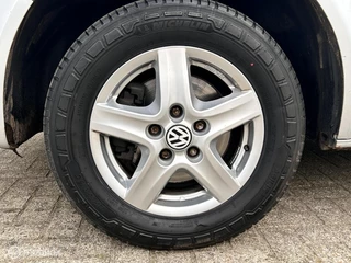 Volkswagen Transporter 2014 - 2.0 TDI L2H1 highline изображение 17