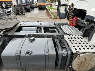 Scania R 2008 - R420 MEGA 4x2 Topline Intarder TÜV neu! E5 bild 14