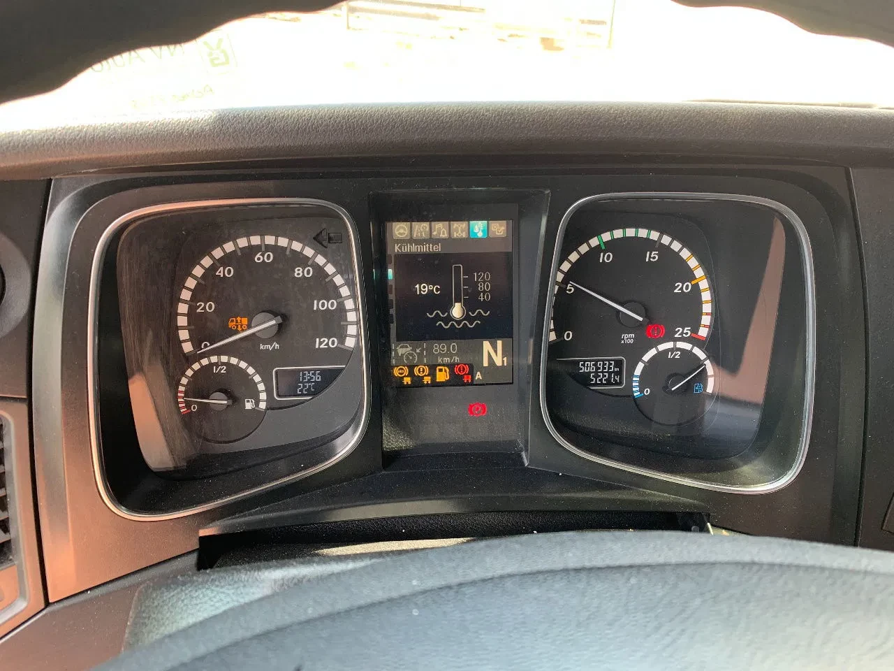 Mercedes-Benz Actros 2018 - 2548 6X2 *Palfinger crane*Cruise control*Airco* afbeelding 7