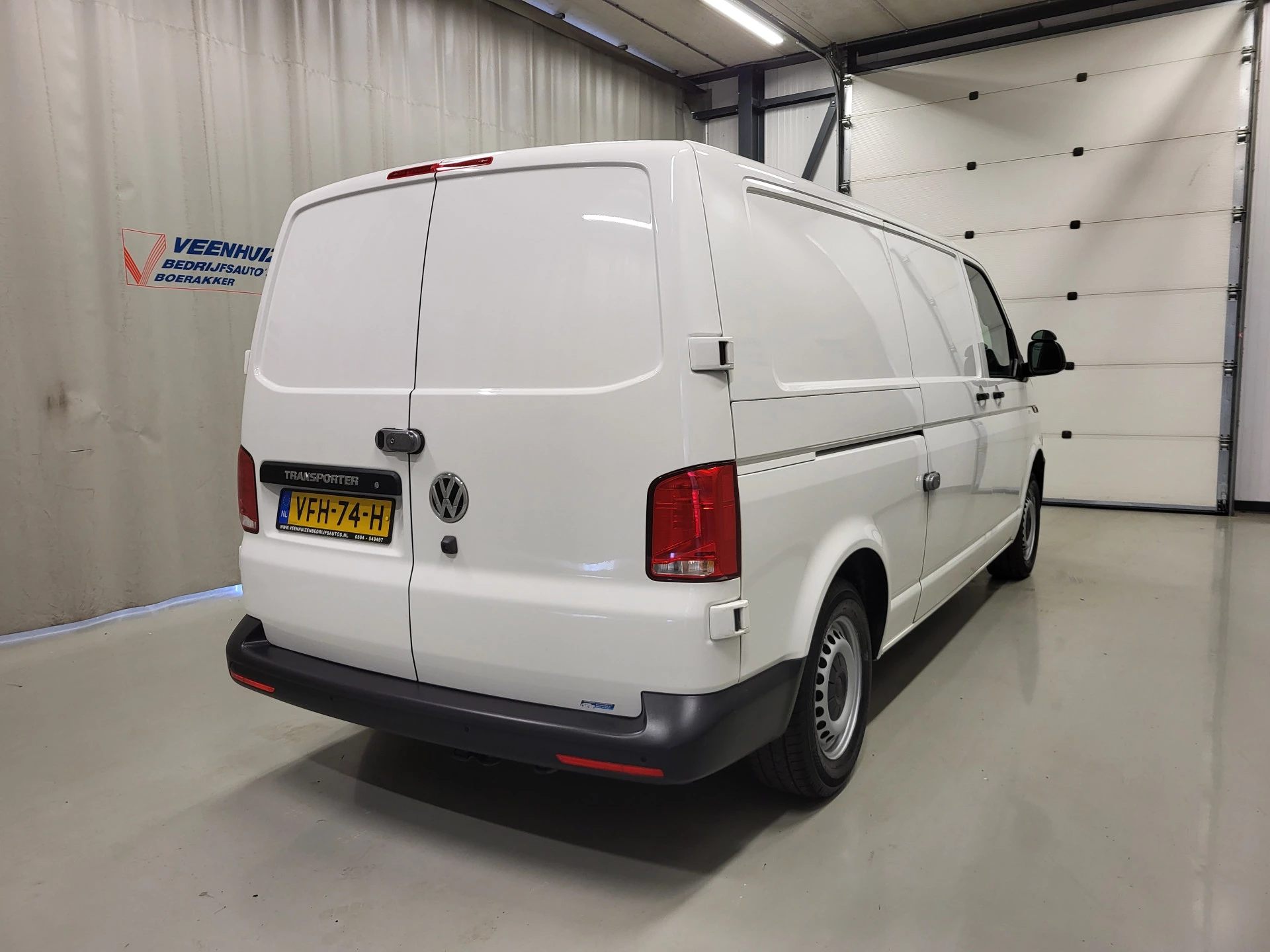 Volkswagen Transporter 2020 - 2.0TDI L2/H1 Sortimo Inrichting Euro 6! Bild 3