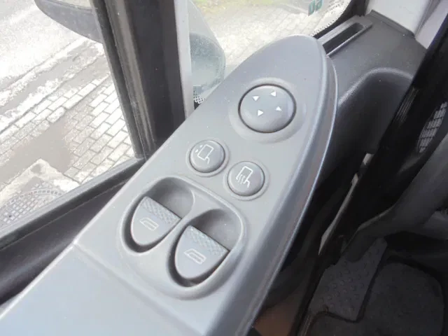 Iveco Stralis 2010 - 420 6X2 NL TRUCK apk 28-11-2026 image 16