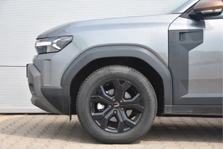 Dacia Duster 2025 - 1.6 Hybrid 140 Extreme | Winter + Techno Pack | image 28