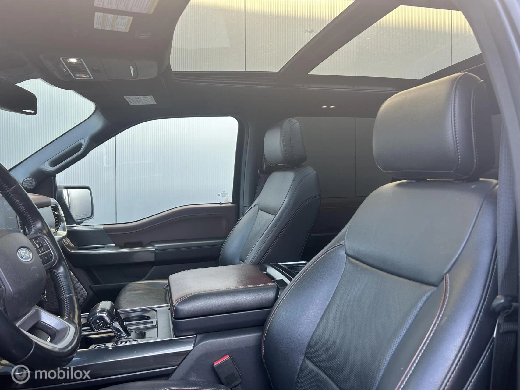 Ford F-150 2022 - USA 5.0 V8 Lariat изображение 21