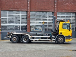 DAF CF 2002 - 250 6x2*4 - Hooklift - HIAB 102 Crane - Manual gearbox - Steering axle - Euro 3 image 32