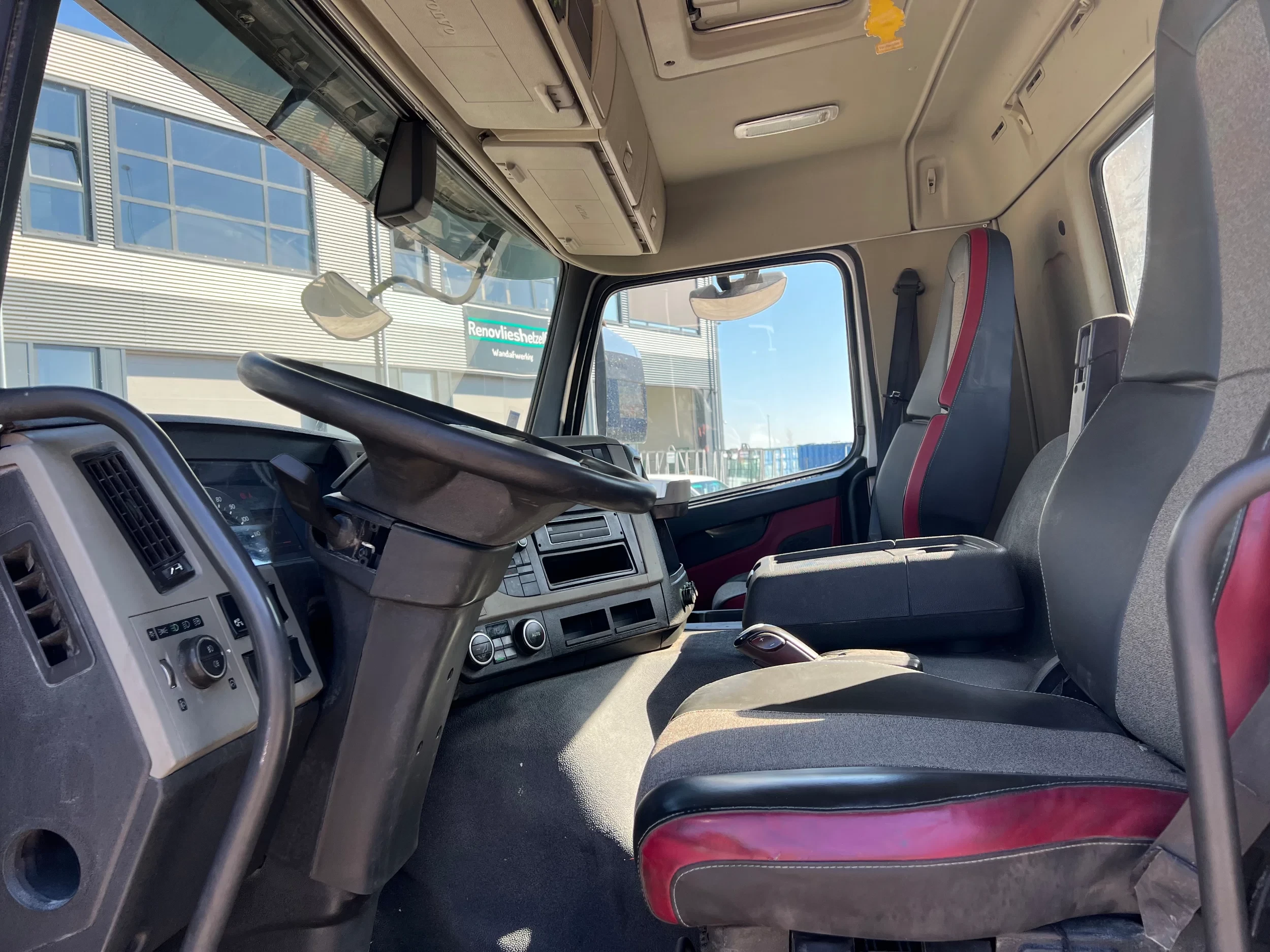 Volvo FM 420 2019 - / 6x4 / Hookarm 20T / Hub Reduction / Steel Suspension изображение 10