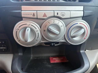Daihatsu Sirion 2006 - 2 1.0-12V Trend APK tot 08-2027 obrazek 16