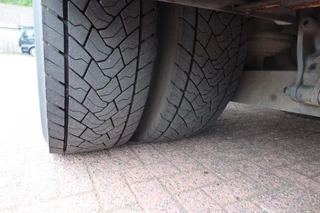 DAF CF 410 2018 - Bak +Dhollandia 2000 kg klep. Black Edition obrazek 13