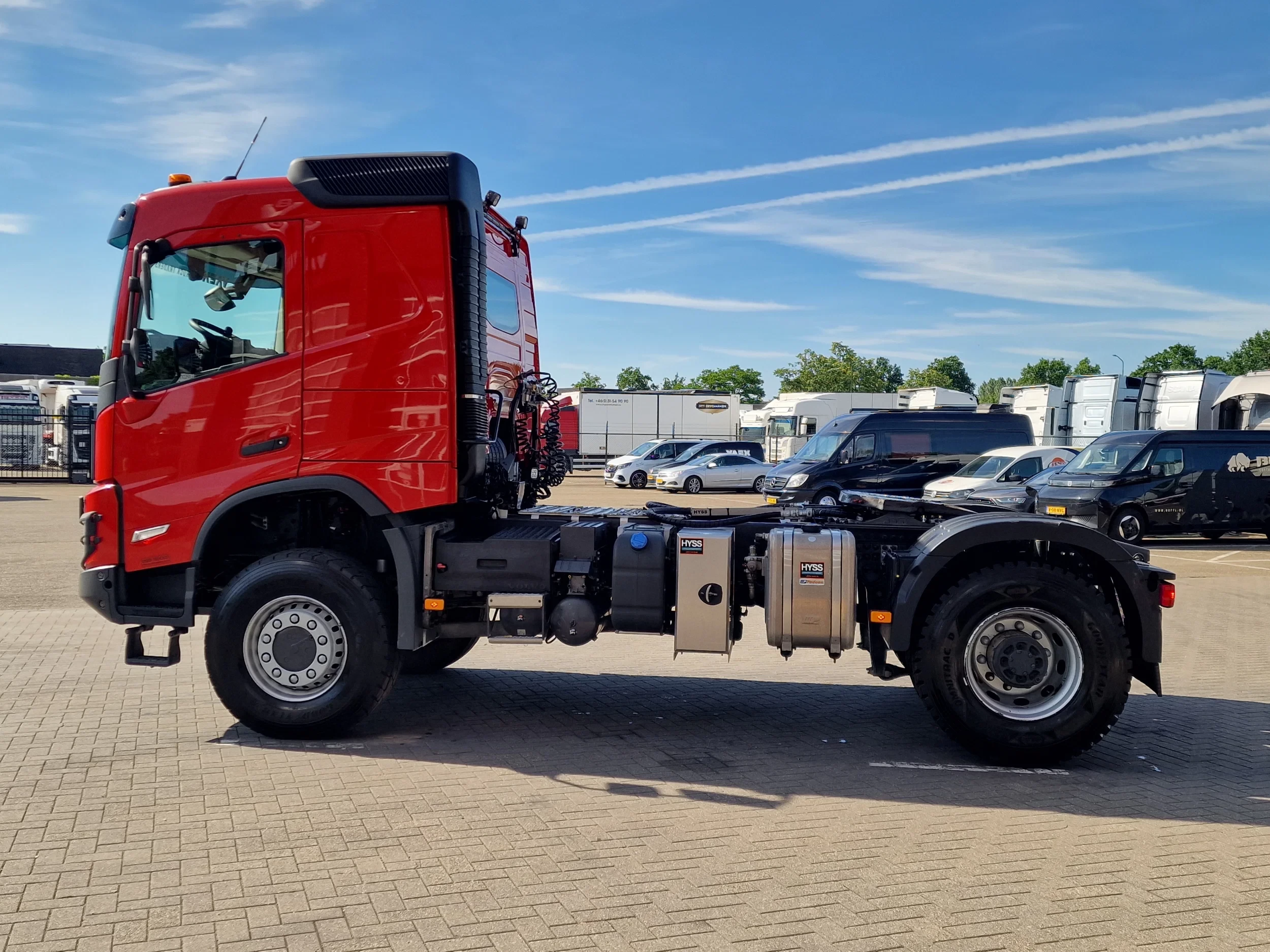 Volvo FMX 2024 - 13.460 4x4 - PTO/Hydraulic - HUB reduction - Low KM Bild 4