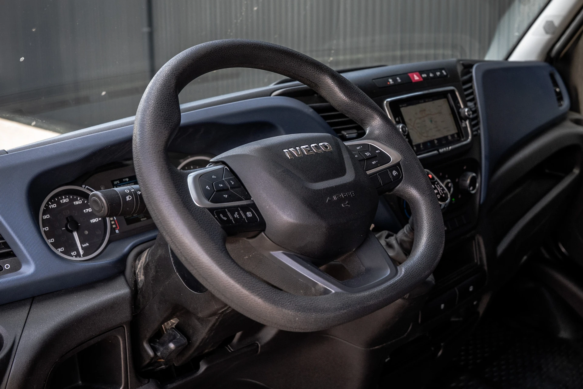 Iveco Daily - 35S16 L1H1 | Automaat | Trekhaak 3.5T | Volledig ingericht | LED | Camera | Cruise | Airco afbeelding 11