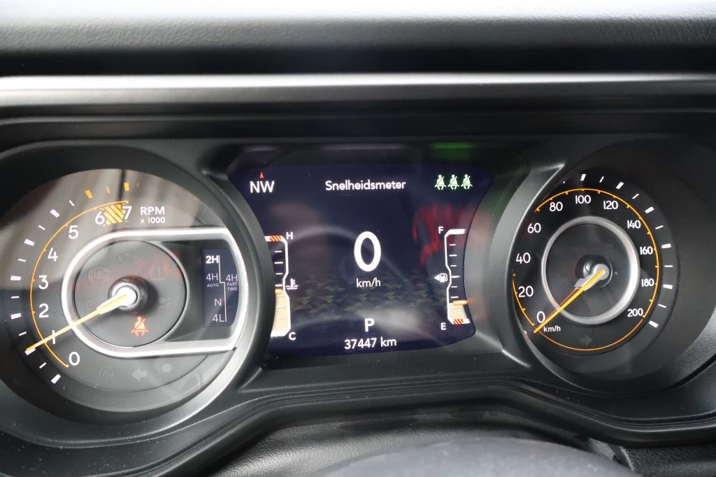 Jeep Wrangler 2024 - 2.0T 4x4 Aut. RUBICON / Grijs kenteken / NIEUW MODEL image 34