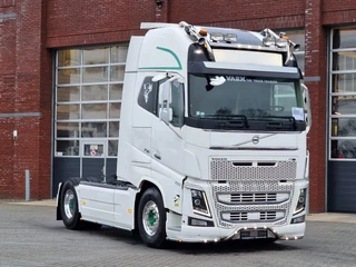 Volvo FH 16.750 Globetrotter XL 4x2 - Retarder - I parkcool - Full air - 2x tank - Full spec