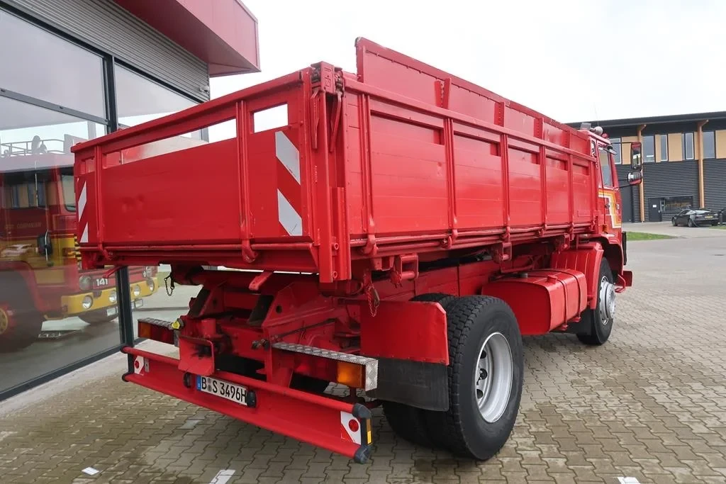 Volvo F 7 1982 - F 720 - 1982 - 3 sides tipping - rear crane - Oldtimer afbeelding 14