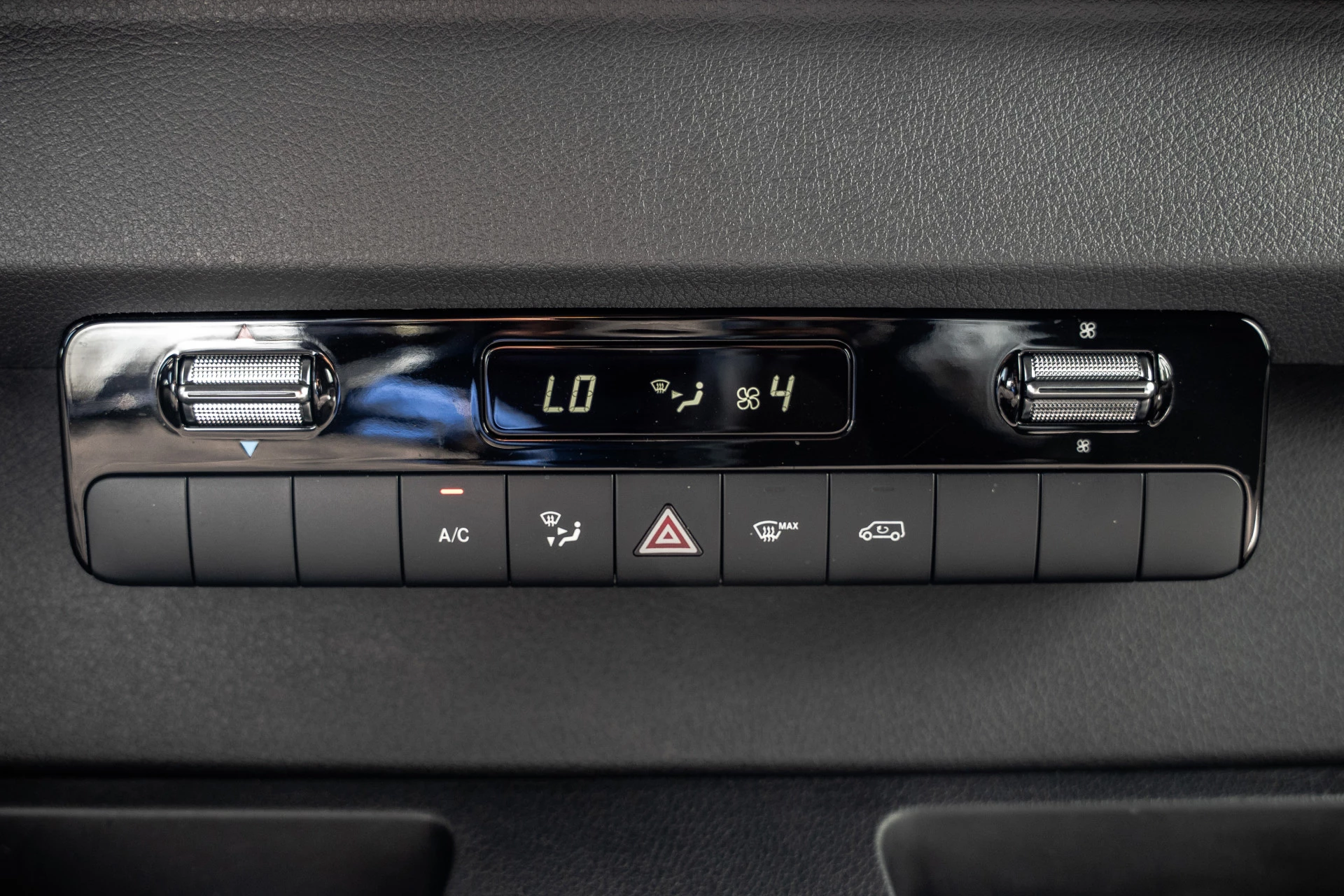Mercedes-Benz Sprinter 2021 - 317 CDI RWD L2H1 | 170 PK | Automaat | 1e Eigenaar | Cruise | Camera | Mbux | PDC | Climatronic Bild 25