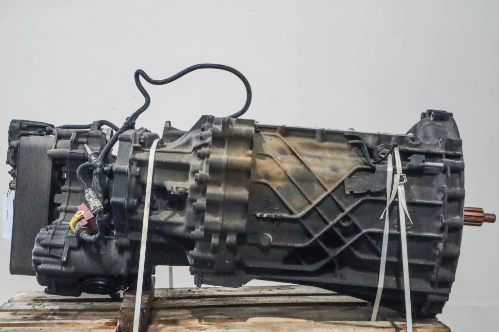 ZF 2019 - 12TX2821DD+INT3 D38 zdjęcie 1