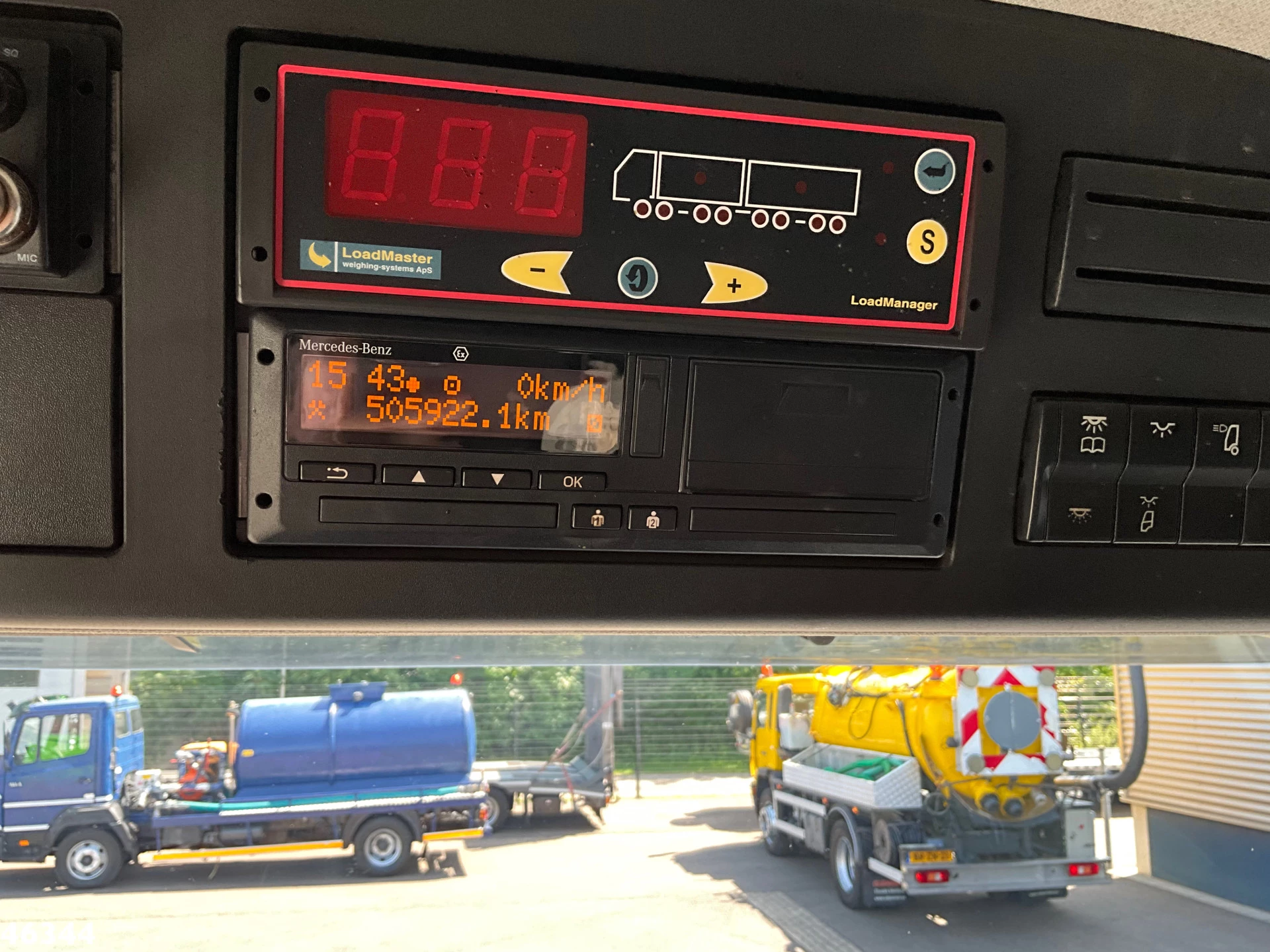 Mercedes-Benz Arocs 3253 Euro 6 8x4 Palfinger 17 Tonmeter Z-kraan 2019 zdjęcie 20