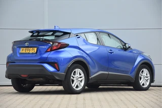 Toyota C-HR 2020 - 1.8 Hybrid Active imagem 2 miniatura