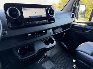 Mercedes-Benz Sprinter 2024 - 319 CDI 191 PK 4x4 AUTOMAAT FACELIFT BPM VRIJ !! / 9G-TRONIC / L3H2 / STUUR EN STOELVERWARMING / 2.8 TONS TREKHAAK / CAMERA / ADAPTIVE CRUISE / AIRCO......... ZEER COMPLEET !! obrazek 14