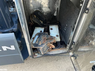 MAN TGS 2015 - 35.480 Euro 6 8x4 Deuringer Garagetransporter afbeelding 17