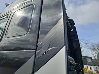 Volvo FH 2012 - 16.750 / 6X4 / 2XBIG AXLE / TECHNICAL 60 TON / HYDRAULICS / VEB+ / 675090 KM / AUTOMATIC / EURO-5 / 2012 obrazek 35