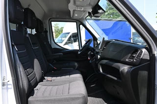 Iveco Daily 2024 - 35S18 3.0 180 pk Hi-Matic Bakwagen obrazek 8