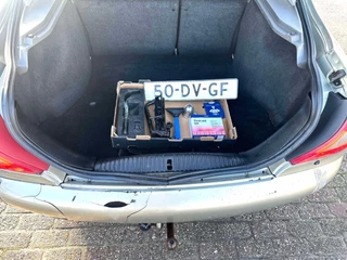 Ford Mondeo 2000 - 1.6-16V Benzine Buss. Edit. NWE APK Airco Marge Youngtimer!!! image 23