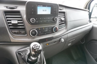 Ford Transit Custom 2019 - 320 2.0 TDCI L2H2 Trend obrazek 16