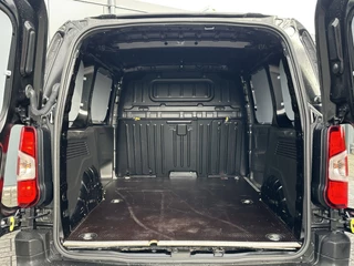 Citroën Berlingo 2024 - 1.5 Hdi 102 PK / L1H1 / !! 6.491 KM !! / BIJRIJDERSBANK / CRUISE / AIRCO / APPLE CARPLAY / ANDROID AUTO bild 8