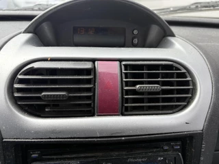 Opel Corsa 2003 - 1.4-16V Cosmo APK tot 04-2027 immagine 18