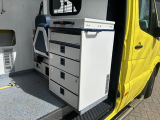 Mercedes-Benz Sprinter 2017 - 319CDI L2H2 AMBULANCE AUTOMAAT V6 MOTORSCHADE immagine 14
